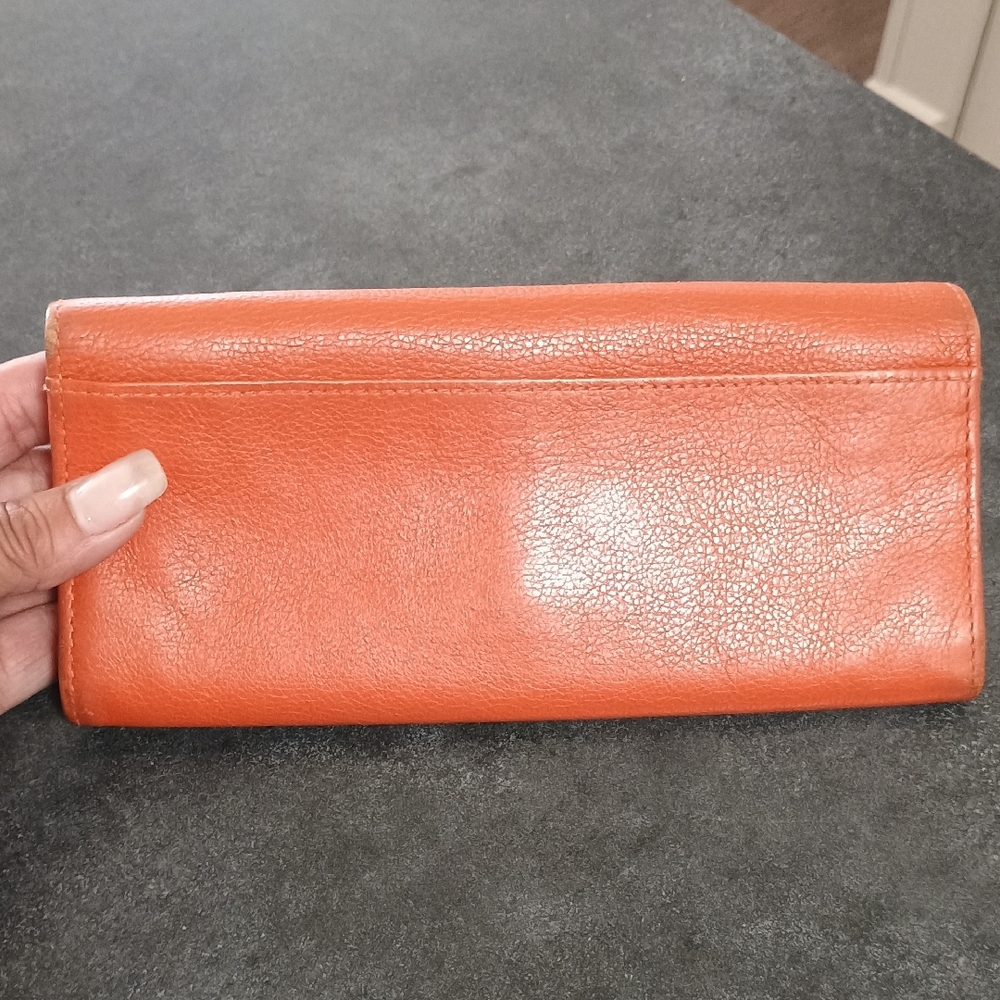 Furla Tangerine Pebbled Leather Continental Wallet - Silver Bow Edition GUC - Picture 8 of 14